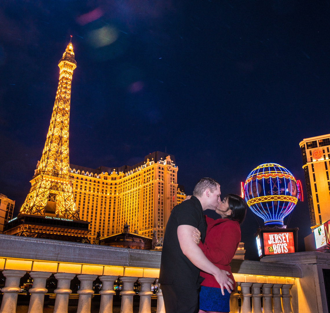 [:en]Rainy Las Vegas engagement Rhea + Sean[:]