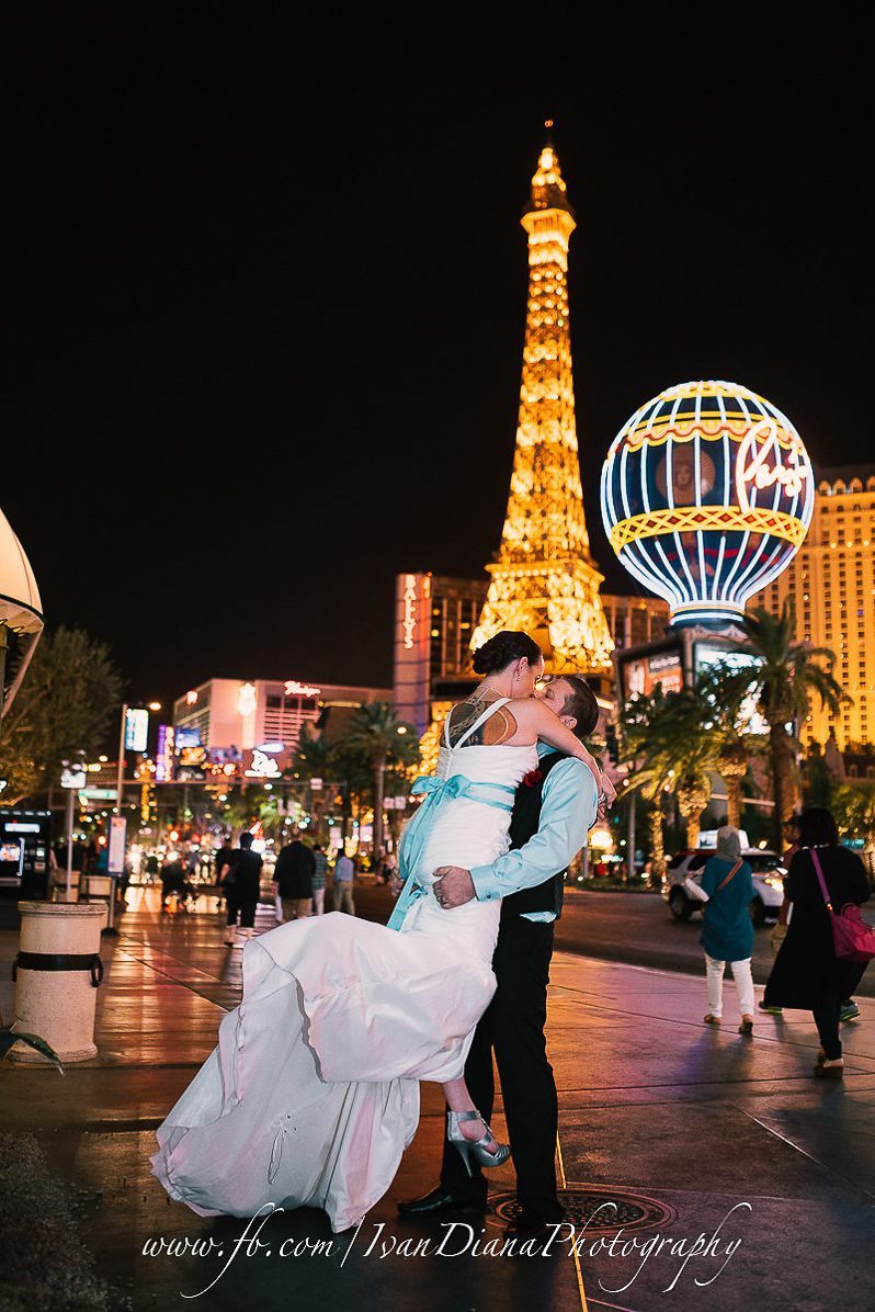 Las Vegas Strip Wedding 39