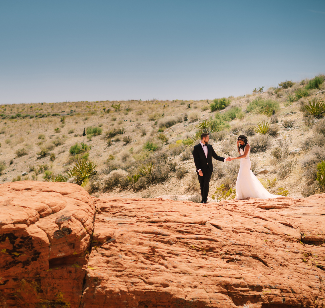 Red Rock Canyon Elopement Photographer 01