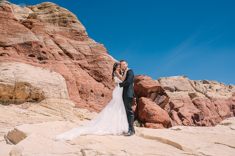 Red Rock Canyon Elopement Photographer 07