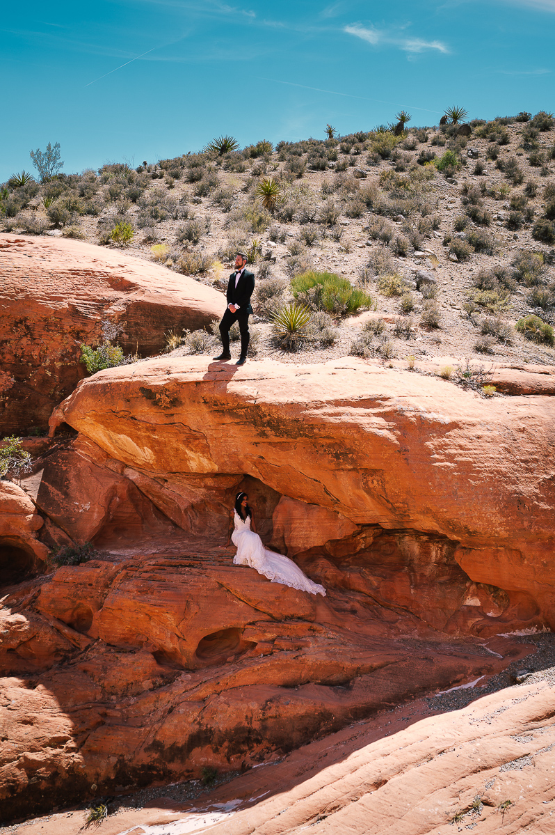 Red Rock Canyon Elopement Photographer 16