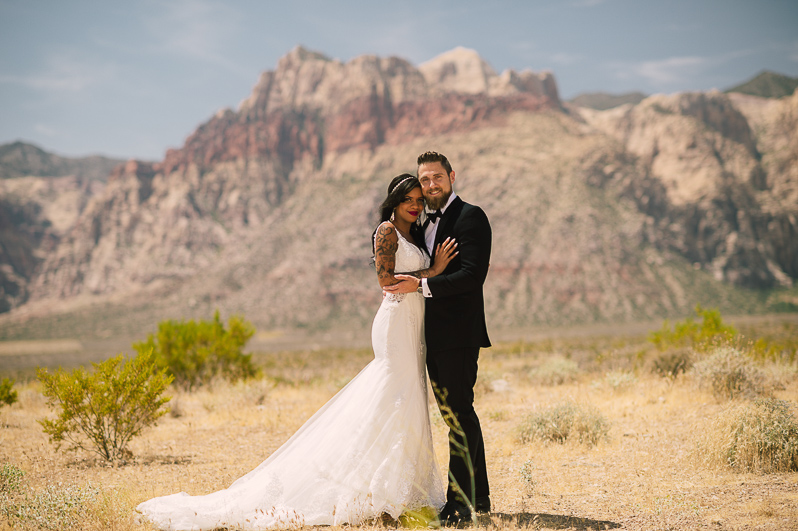 Red Rock Canyon Elopement Photographer 17