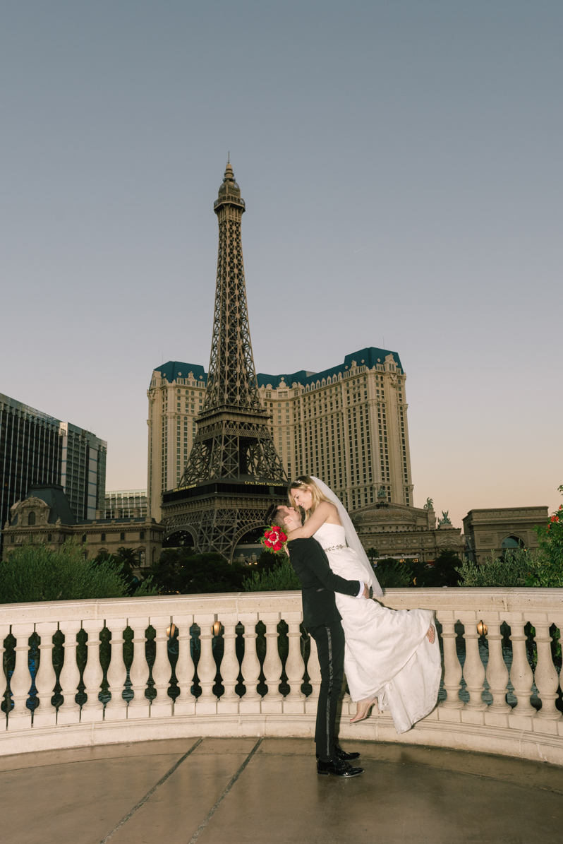 Las Vegas Strip Wedding 27