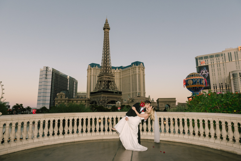 Las Vegas Strip Wedding 28
