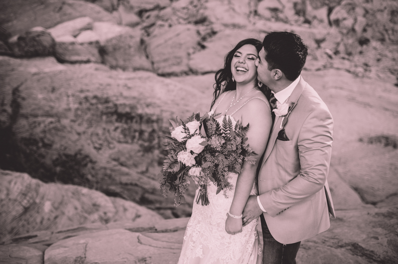 Red Rock Canyon Elopement 14