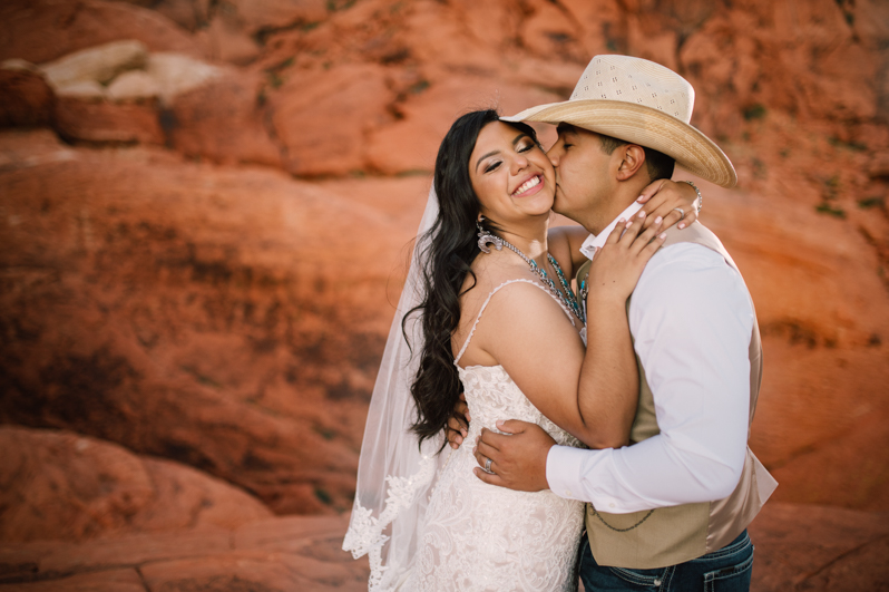 Red Rock Canyon Elopement 19