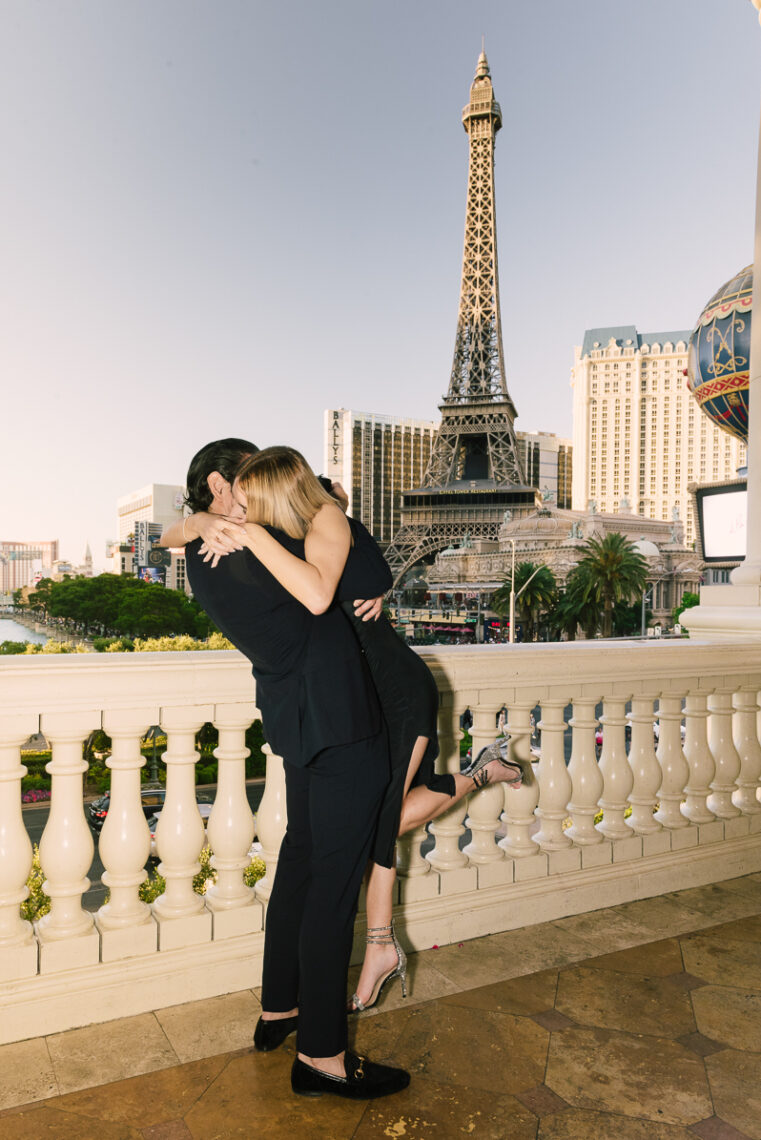 Las Vegas Proposal Photographer 10 - las vegas elopement