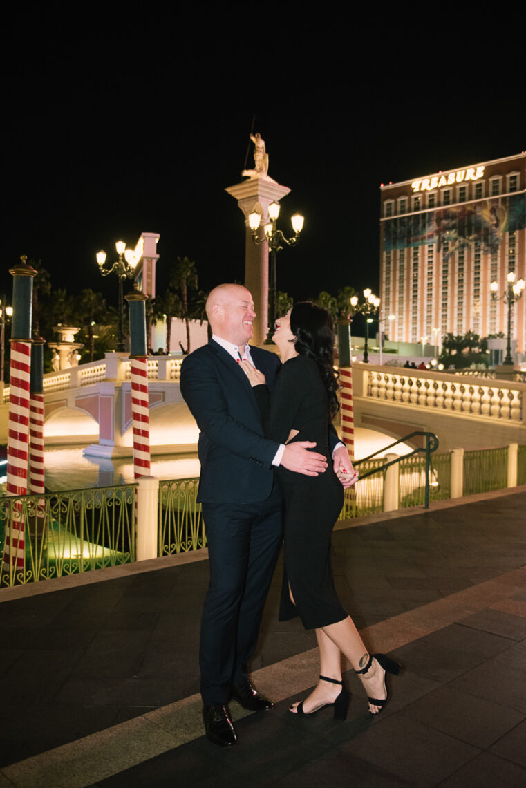 Las Vegas In n Out Photoshoot 47 1 - las vegas elopement