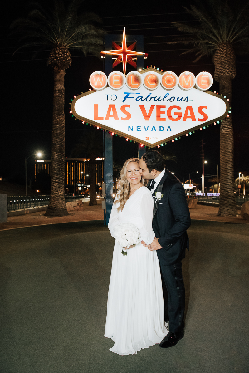 Las Vegas Sign Wedding Las Vegas Elopement Photographer