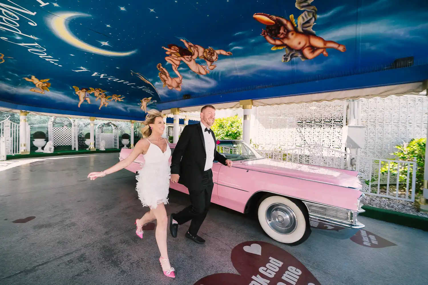Little White Chapel Las Vegas photography Tunnel of Love ceremony